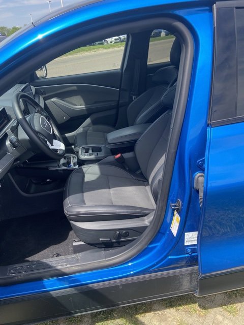 Used 2025 Ford Mustang Mach-E GT AWD/4WD image 5