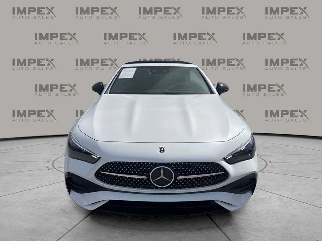 Used 2024 Mercedes-Benz CLE 450 4MATIC Cabriolet image 8
