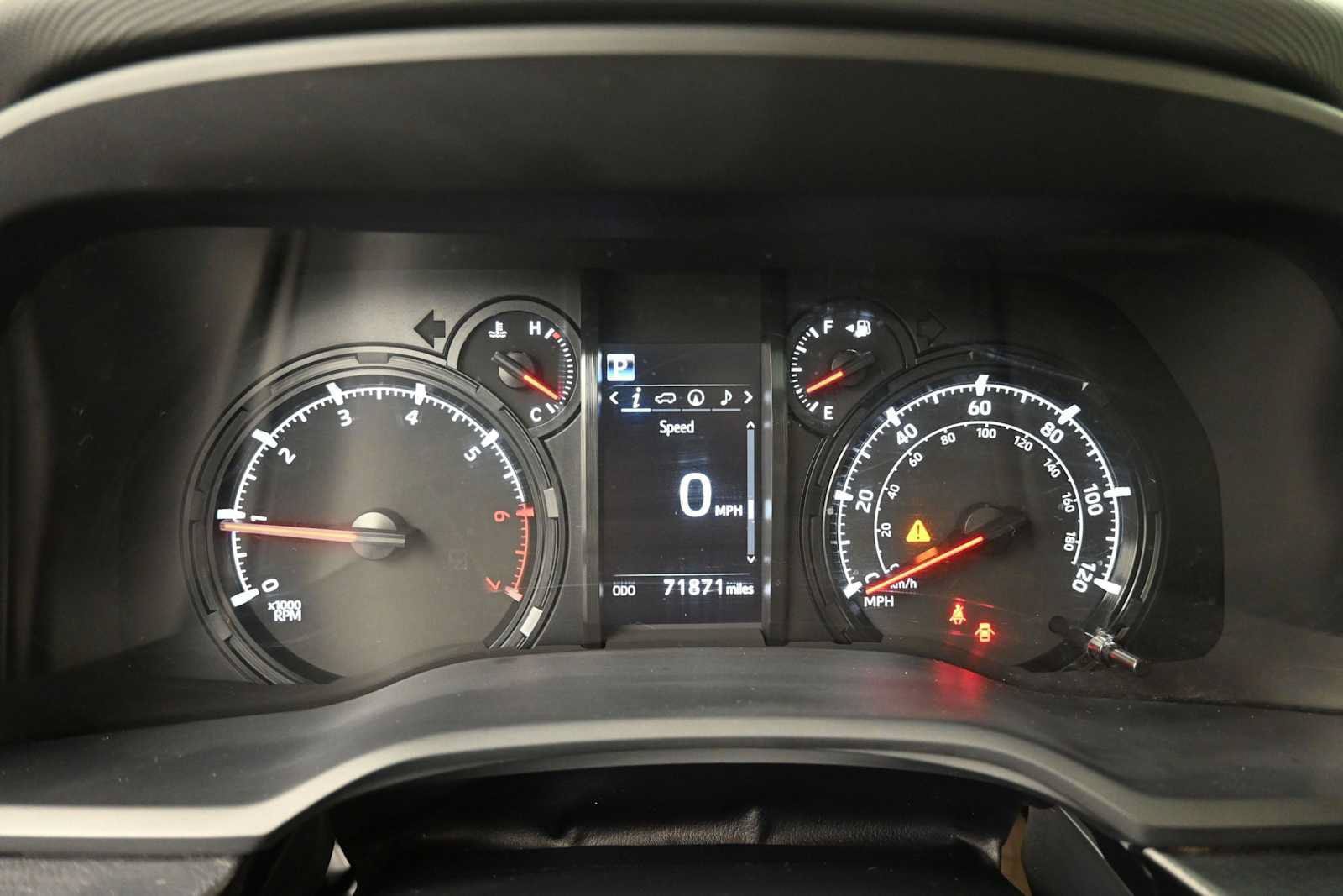 Used 2023 Toyota 4Runner SR5 Premium w/ Moonroof Package AWD/4WD image 7