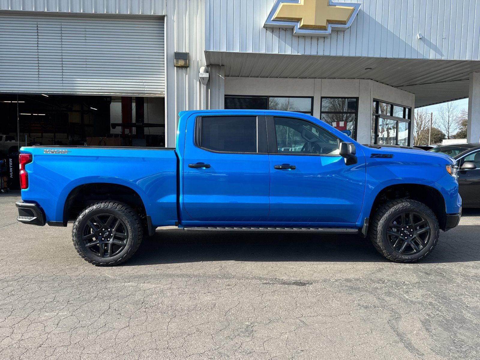 New 2026 Chevrolet Silverado 1500 LT Trail Boss w/ LT Trail Boss Premium Package image 2