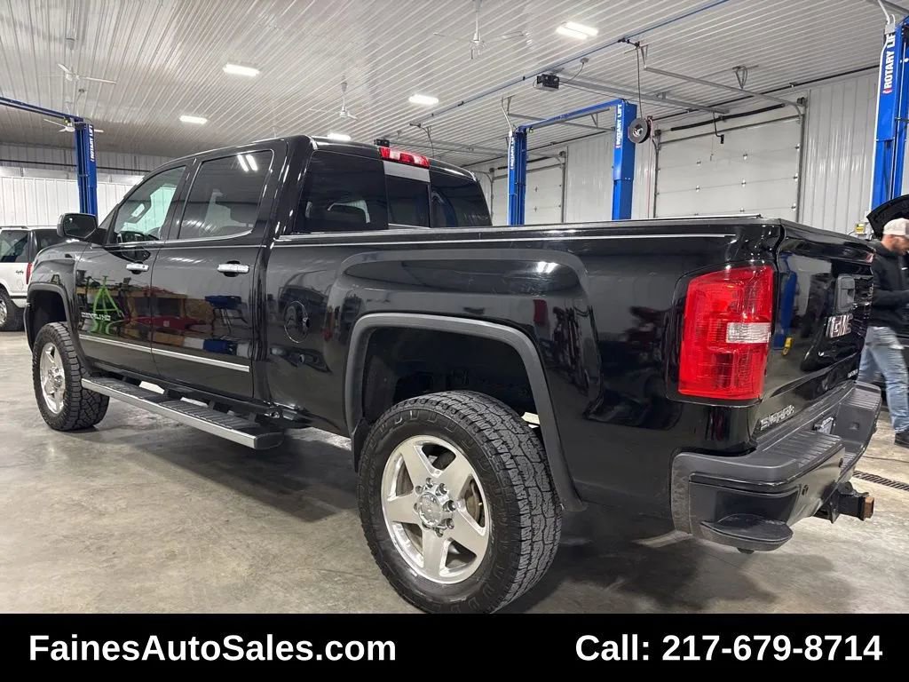 Used 2015 GMC Sierra 2500 Denali w/ Duramax Plus Package image 11