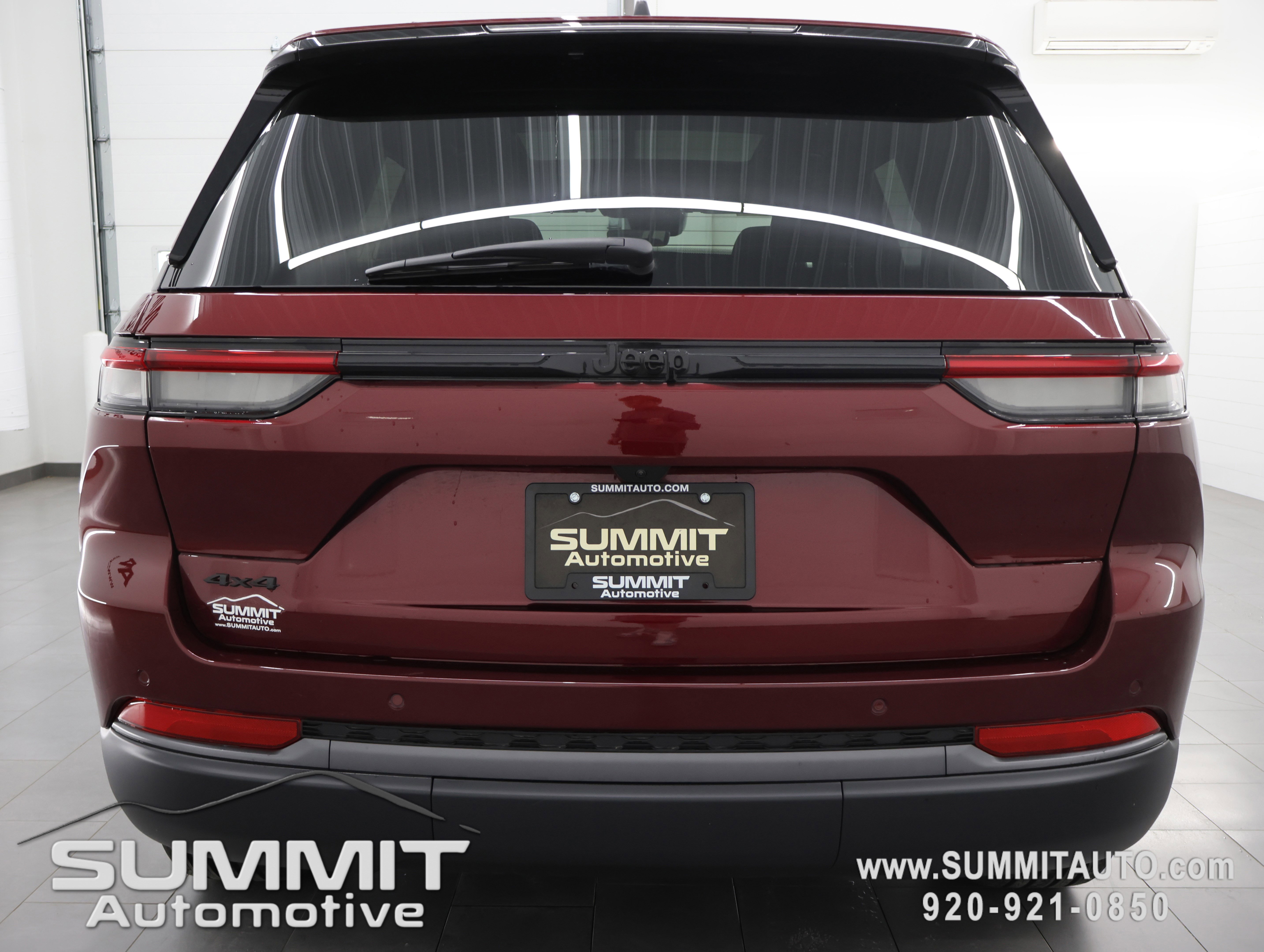 New 2026 Jeep Grand Cherokee Limited AWD/4WD image 27