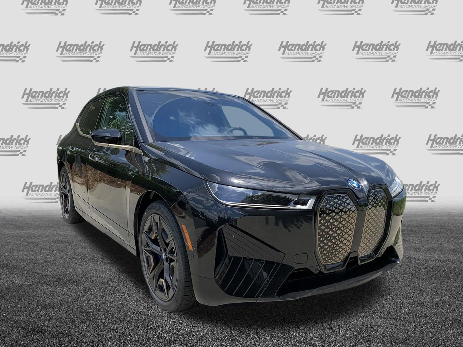 Used 2025 BMW iX M60 AWD/4WD image 2