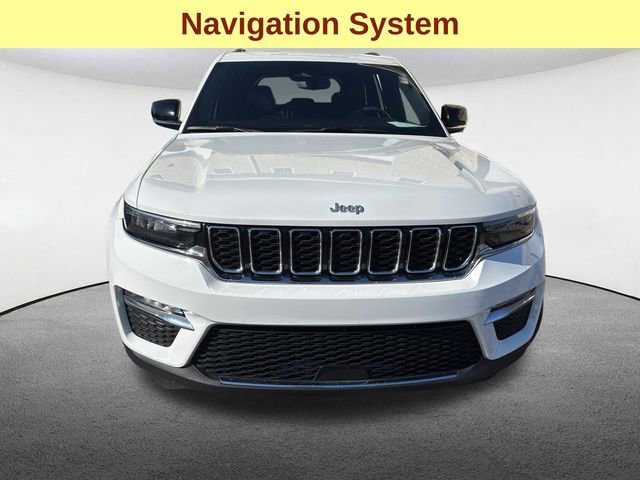 Used 2024 Jeep Grand Cherokee Limited AWD/4WD image 4