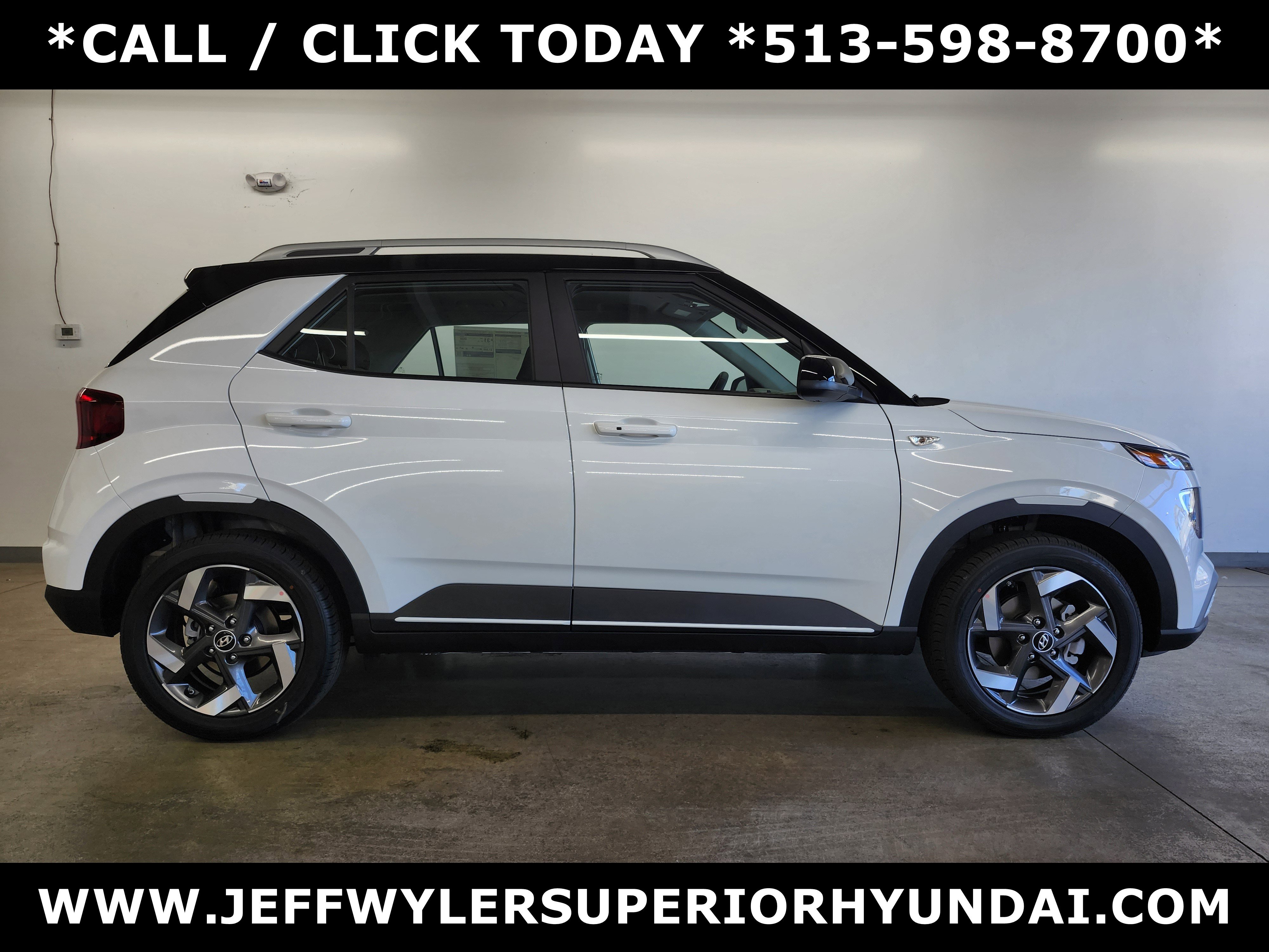 New 2026 Hyundai Venue SEL image 2