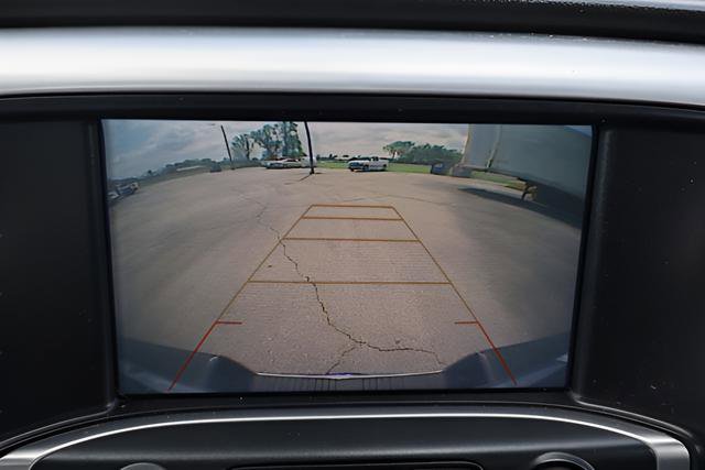 Used 2019 GMC Sierra 1500 SLE w/ SLE Value Package AWD/4WD image 12