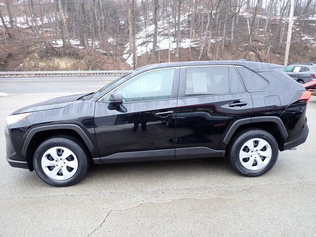 Certified 2024 Toyota RAV4 LE image 9