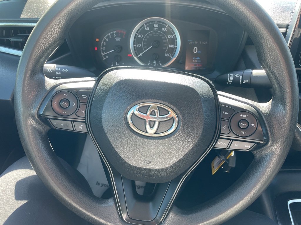 Used 2021 Toyota Corolla LE image 22