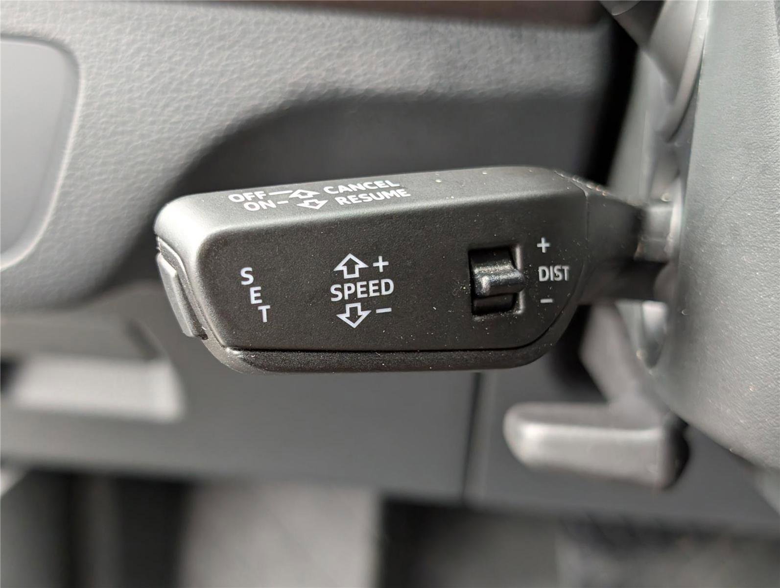 Used 2023 Audi Q5 2.0T Premium w/ Convenience Package AWD/4WD image 23