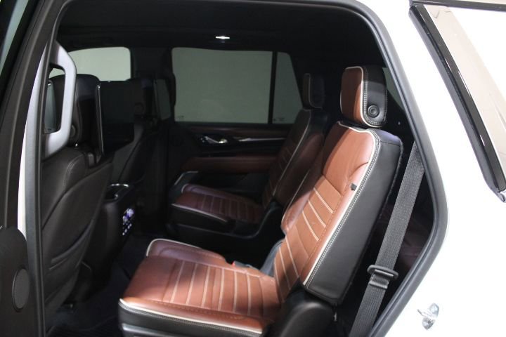 Used 2023 GMC Yukon Denali Ultimate image 24