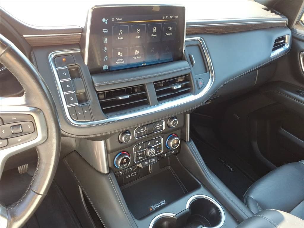 Used 2023 Chevrolet Tahoe Z71 w/ Luxury Package AWD/4WD image 31