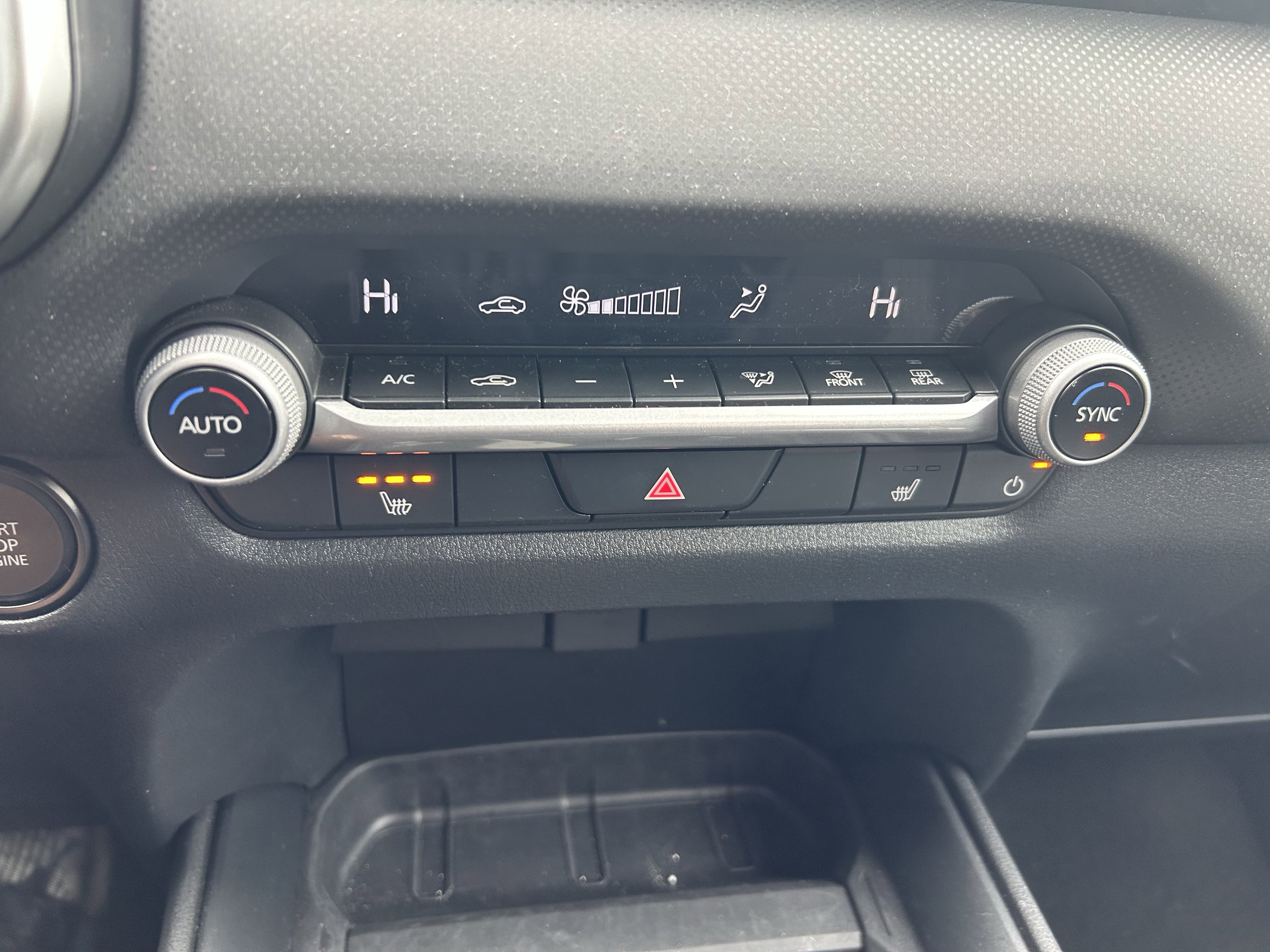 Certified 2025 MAZDA CX-50 AWD 2.5 S w/ Premium Package image 15