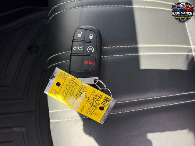 Used 2022 Chrysler 300 S w/ Safetytec Plus Group RWD image 30