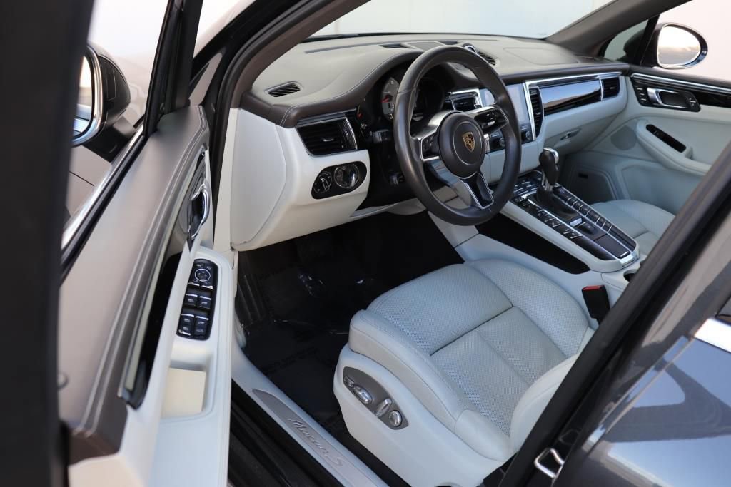 Used 2017 Porsche Macan S image 15