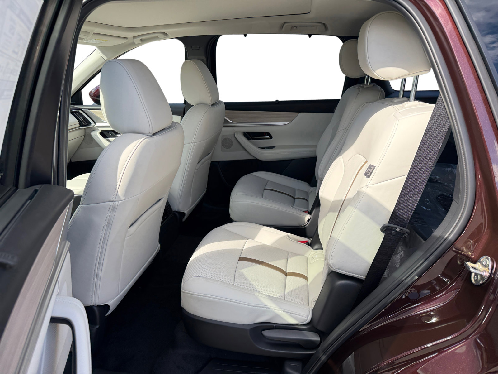 New 2025 MAZDA CX-90 Plug-In Hybrid w/ Premium Plus image 16