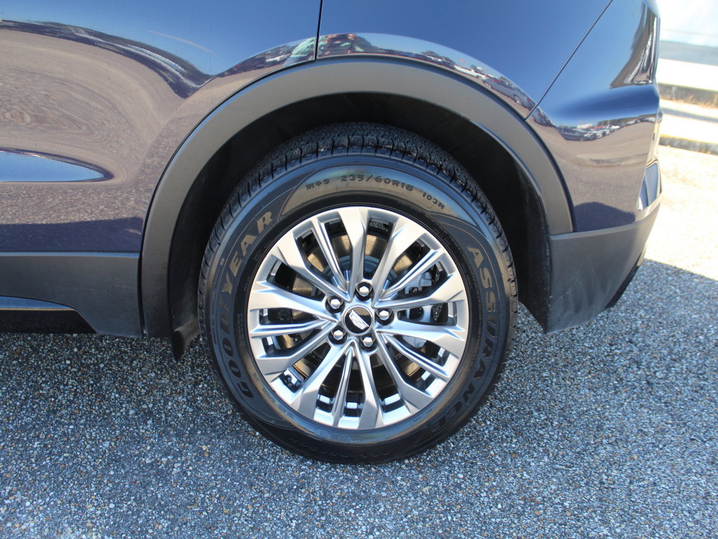 Used 2025 Cadillac XT4 Premium Luxury AWD/4WD image 20