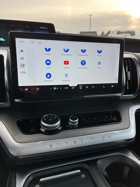 Used 2025 Ford Expedition Max Platinum image 43