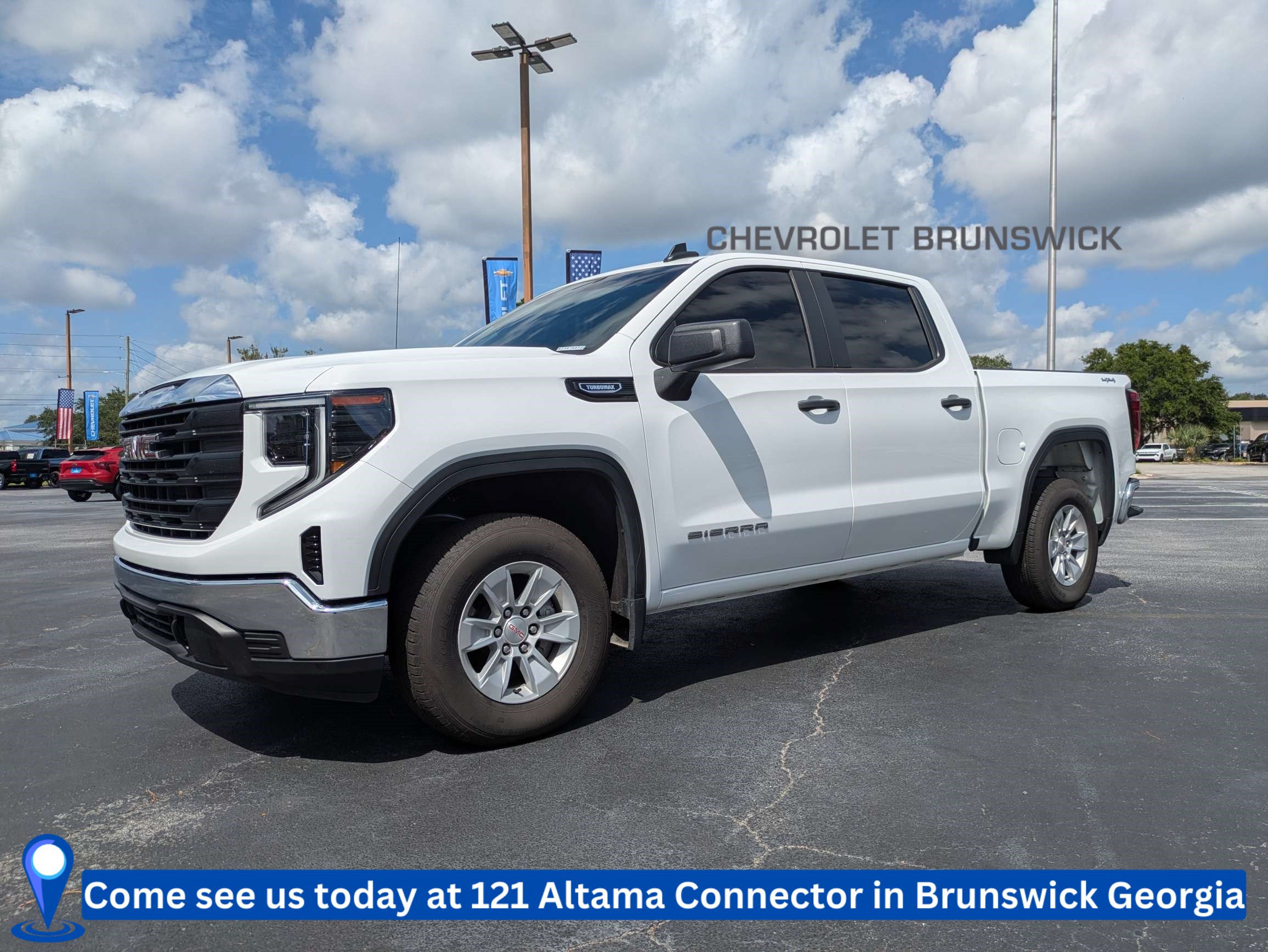 Used 2024 GMC Sierra 1500 Pro w/ Pro Value Package AWD/4WD image 1
