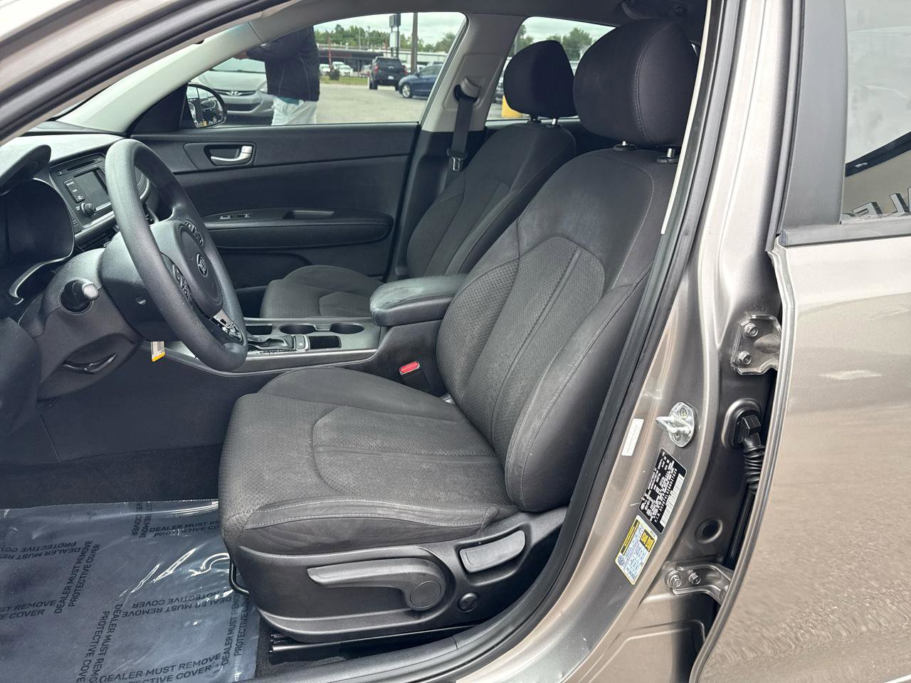 Used 2016 Kia Optima LX FWD image 9