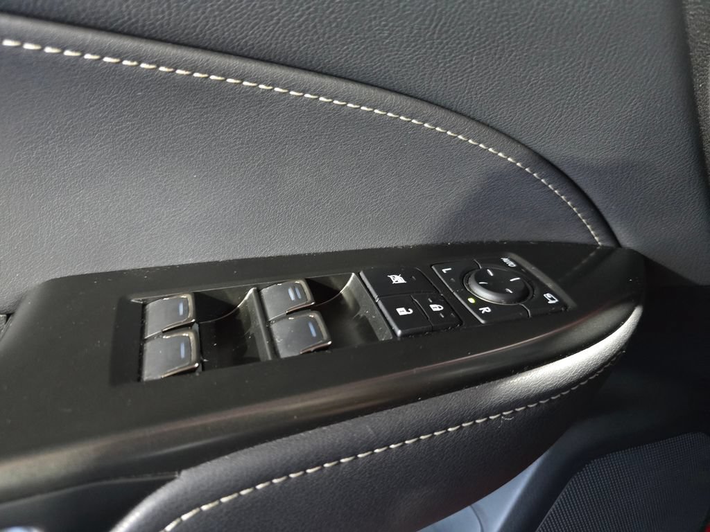 Used 2025 Lexus NX 250 FWD image 13