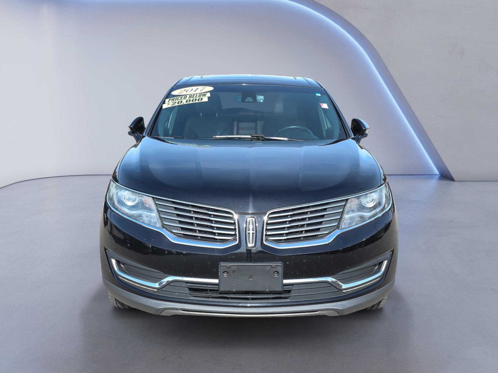 Used 2017 Lincoln MKX Reserve w/ Lincoln MKX Climate Package AWD/4WD image 3