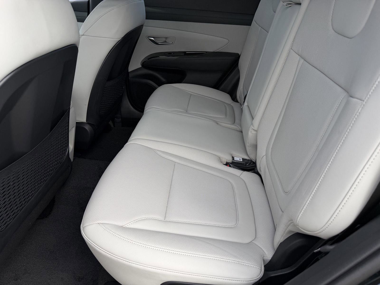 New 2026 Hyundai Tucson Limited FWD image 8
