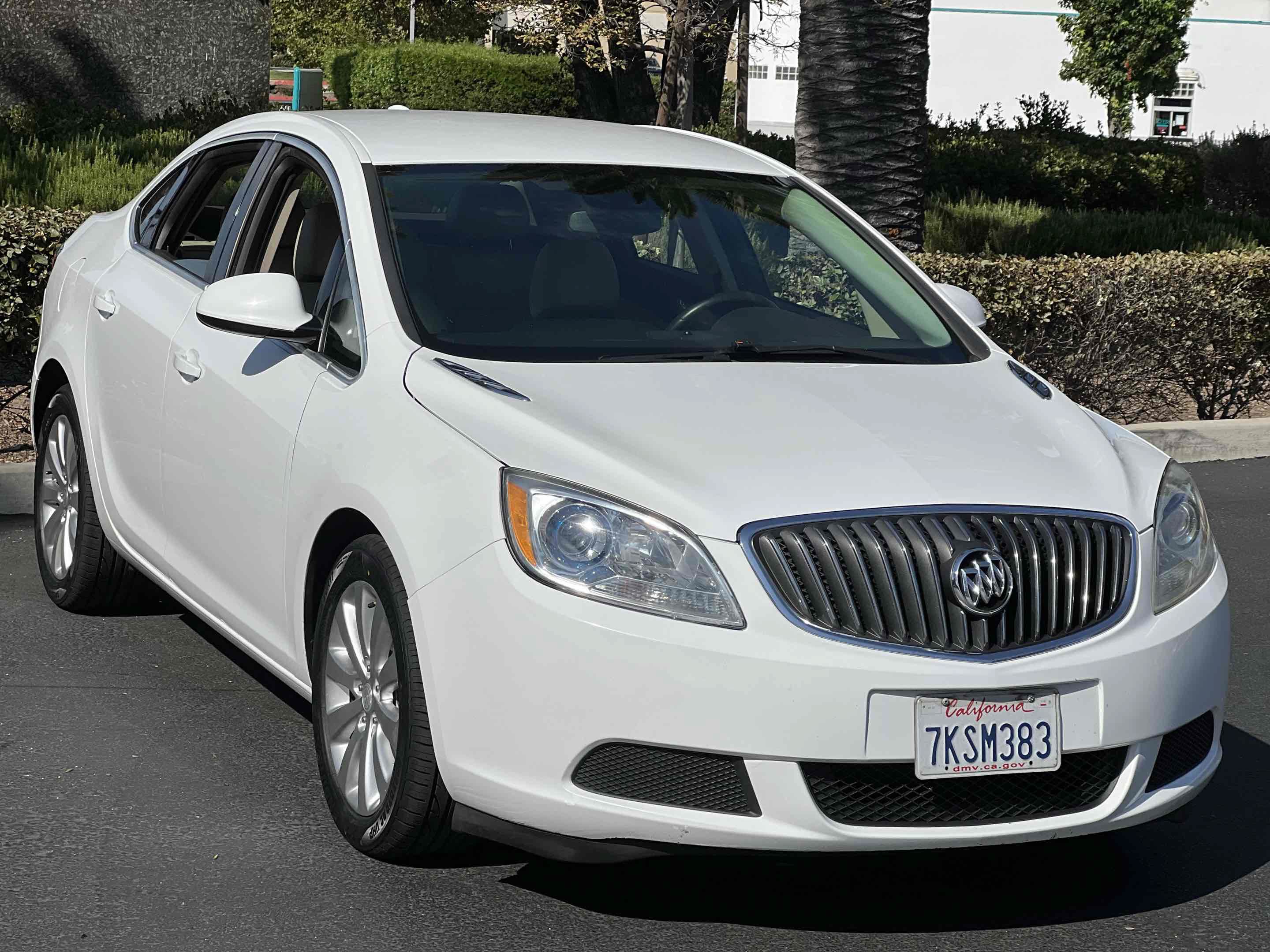 Used 2015 Buick Verano FWD image 69