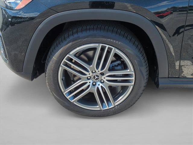 New 2026 Mercedes-Benz GLS 450 4MATIC image 10