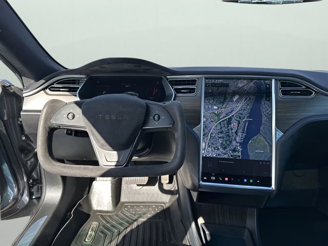 Used 2016 Tesla Model S 90D image 14