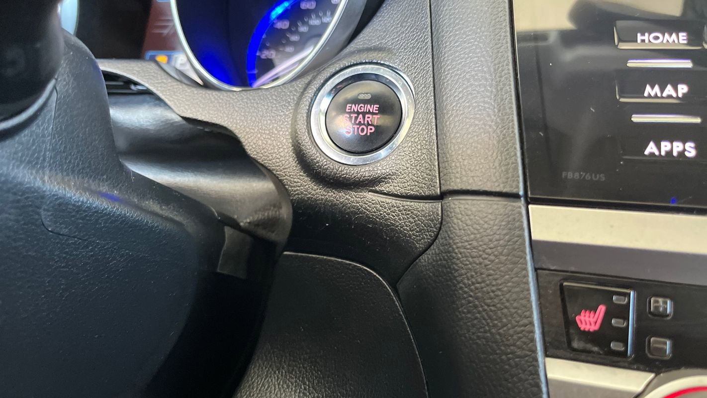 Used 2017 Subaru Outback 2.5i Limited image 18