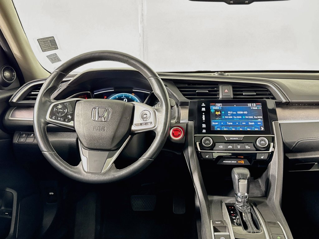 Used 2018 Honda Civic Touring image 26