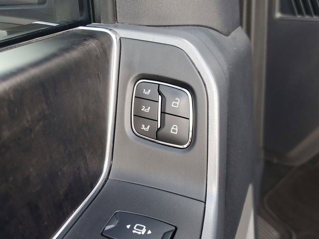 Used 2023 Ford F250 Lariat w/ Lariat Ultimate Package image 19