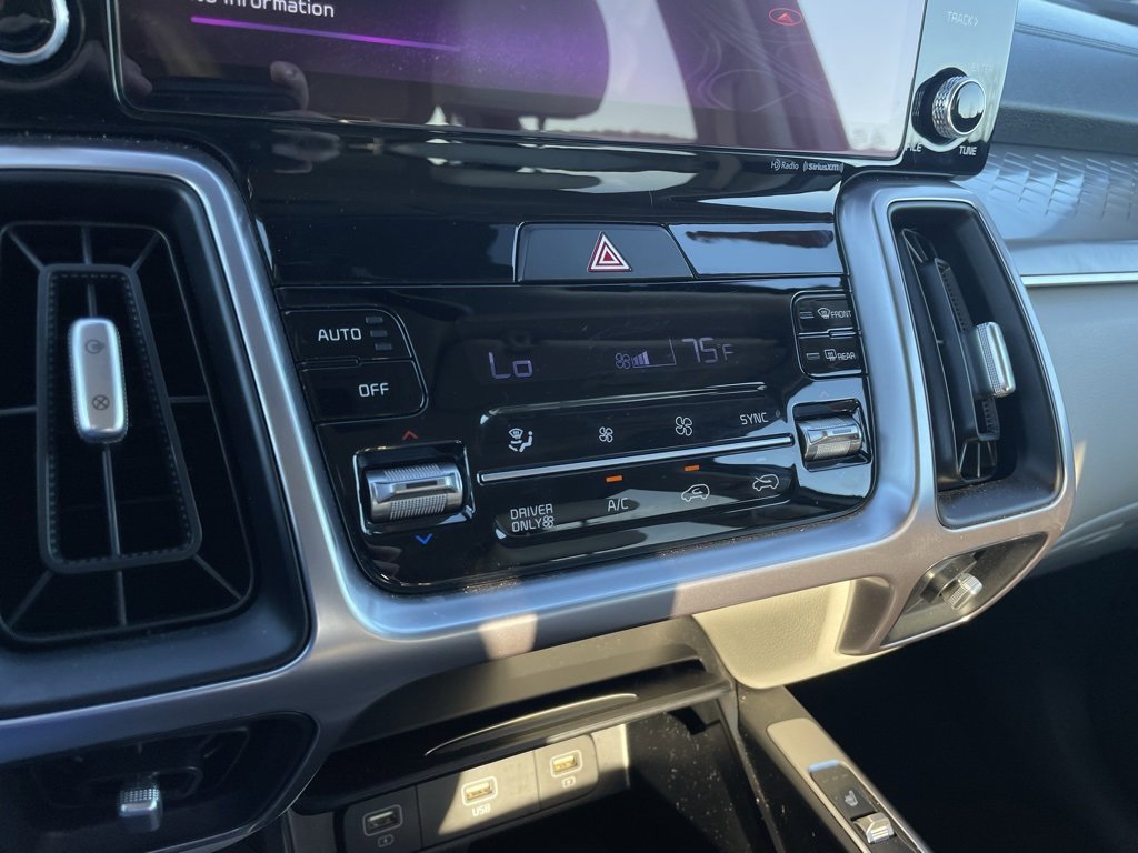 Used 2022 Kia Sorento S image 19