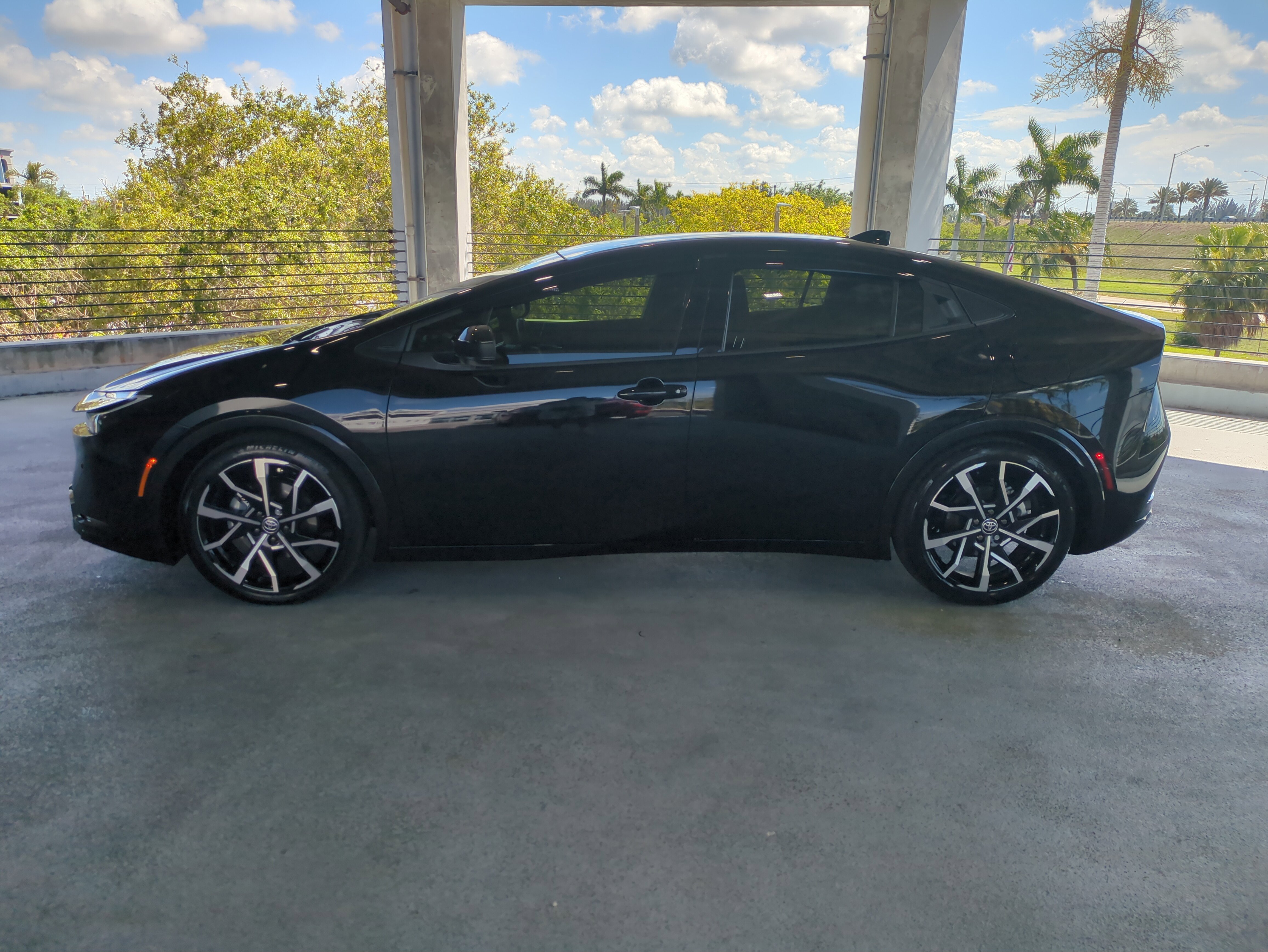 Used 2024 Toyota Prius Prime image 8
