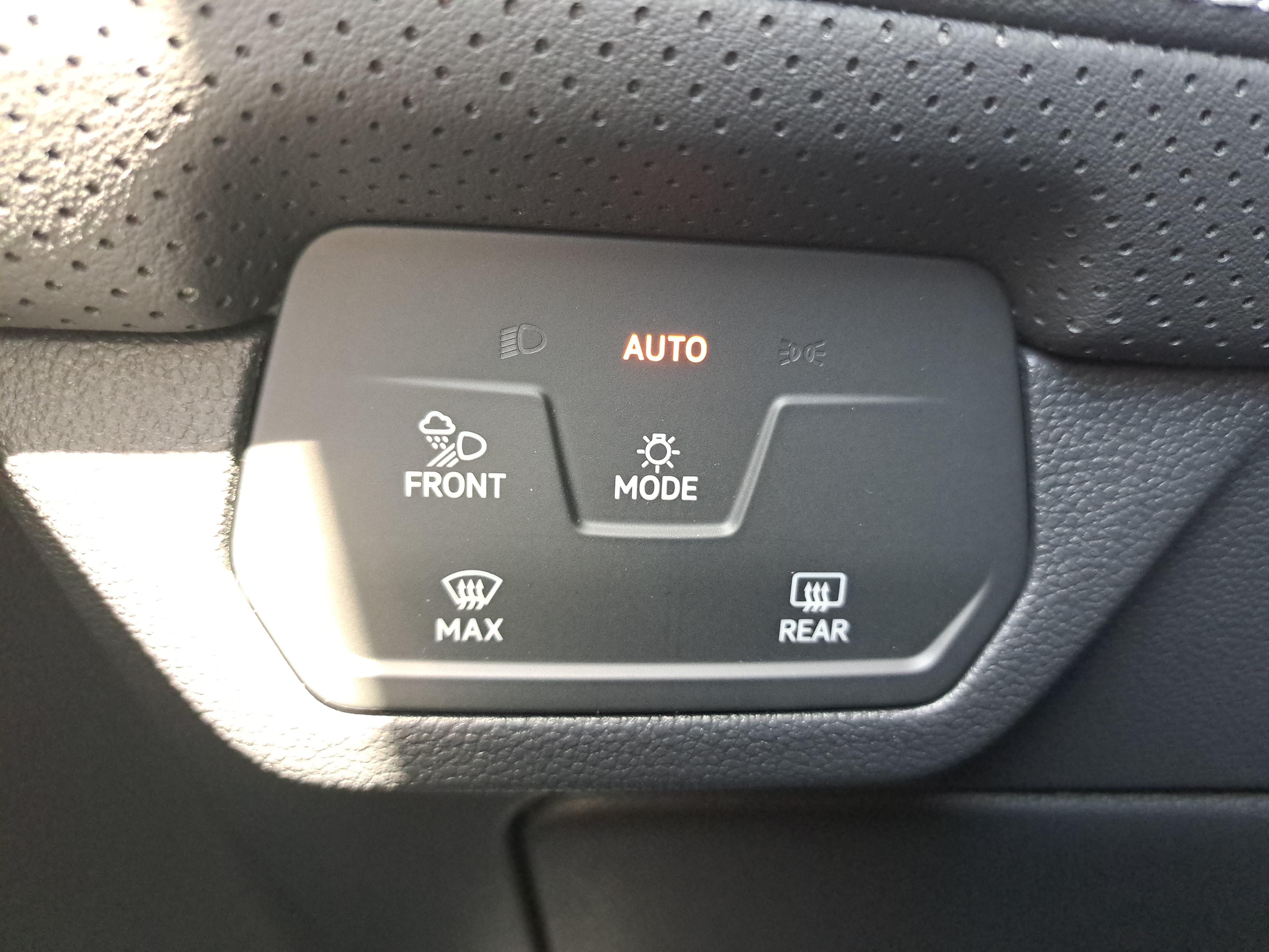 New 2026 Volkswagen Atlas SEL AWD/4WD image 27