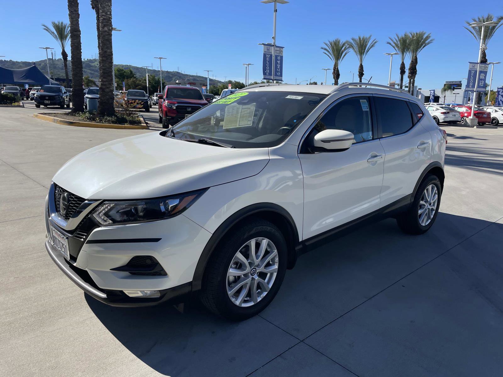 Used 2021 Nissan Rogue Sport SV image 29