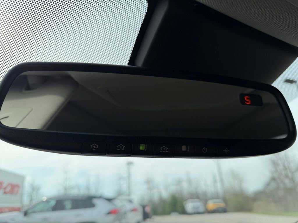 Used 2017 Nissan Rogue SL w/ SL Premium Package image 21