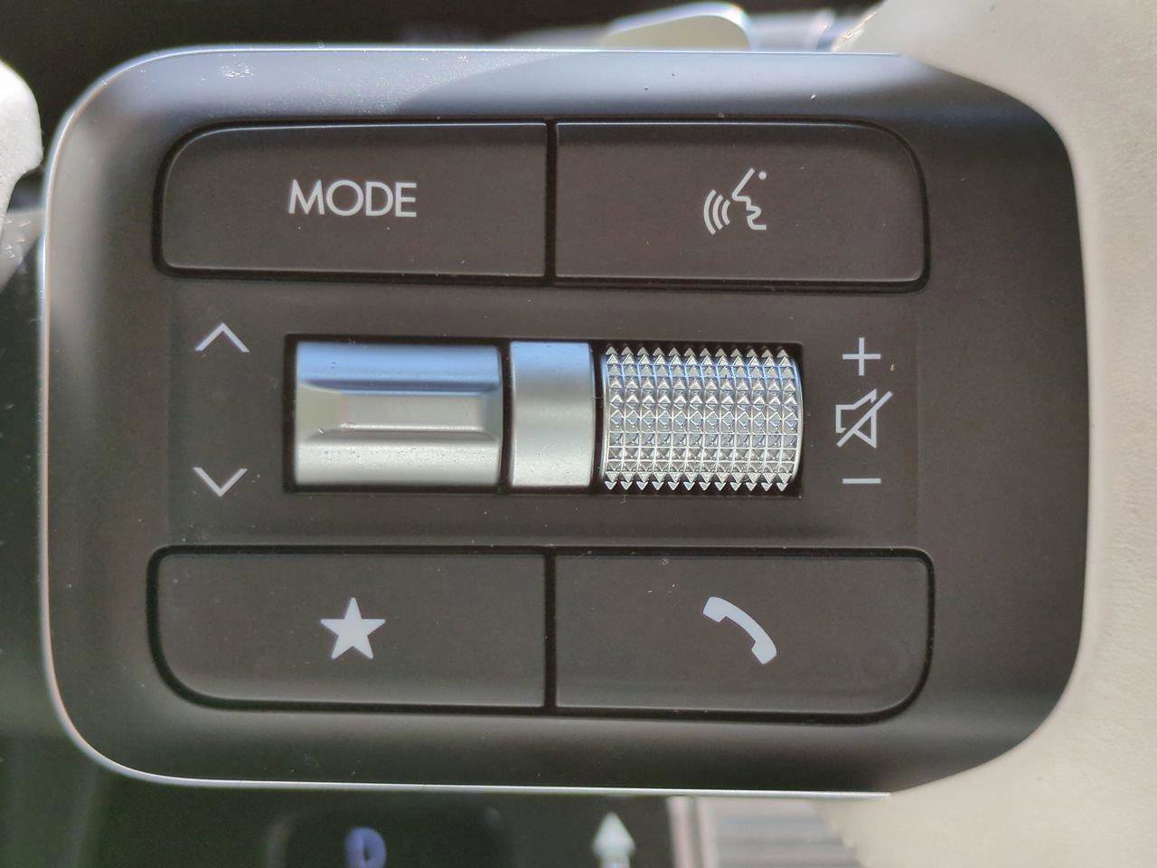 Used 2025 Hyundai Santa Fe Calligraphy image 26