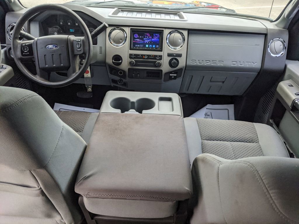 Used 2015 Ford F250 XLT image 16