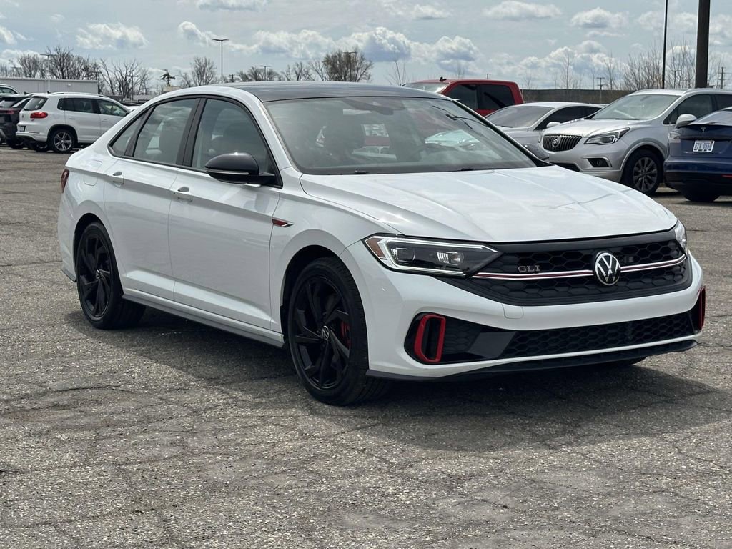 Certified 2024 Volkswagen Jetta GLI Autobahn w/ GLI Black Package image 7