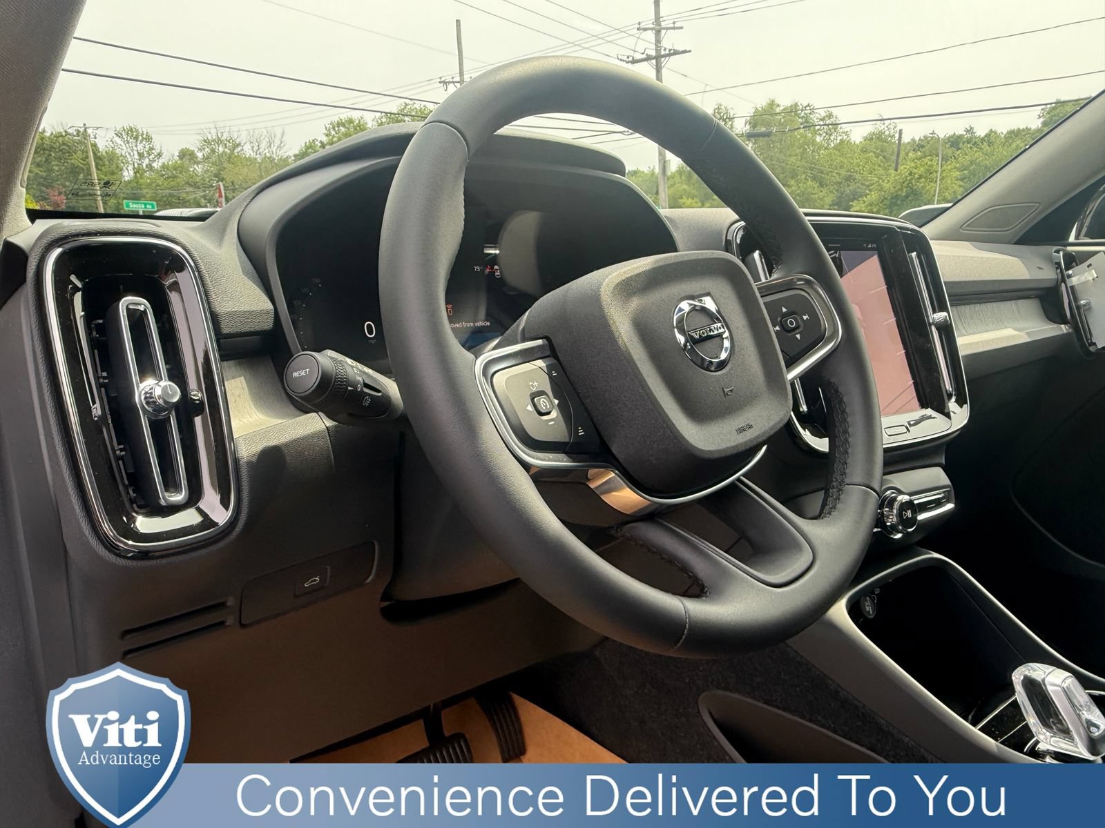 New 2026 Volvo XC40 B5 Ultra w/ Protection Package Premier AWD/4WD image 12