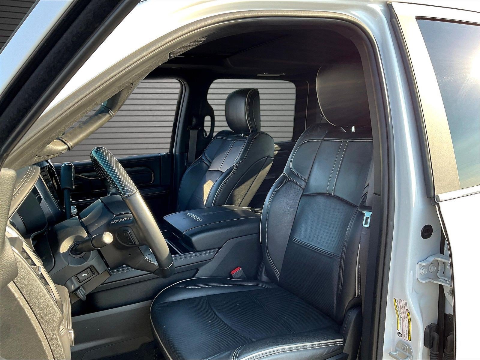 Used 2019 RAM 2500 Limited AWD/4WD image 21
