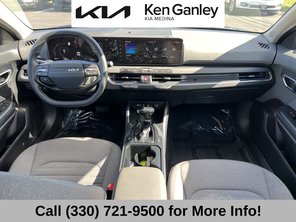 Certified 2025 Kia K4 EX image 45