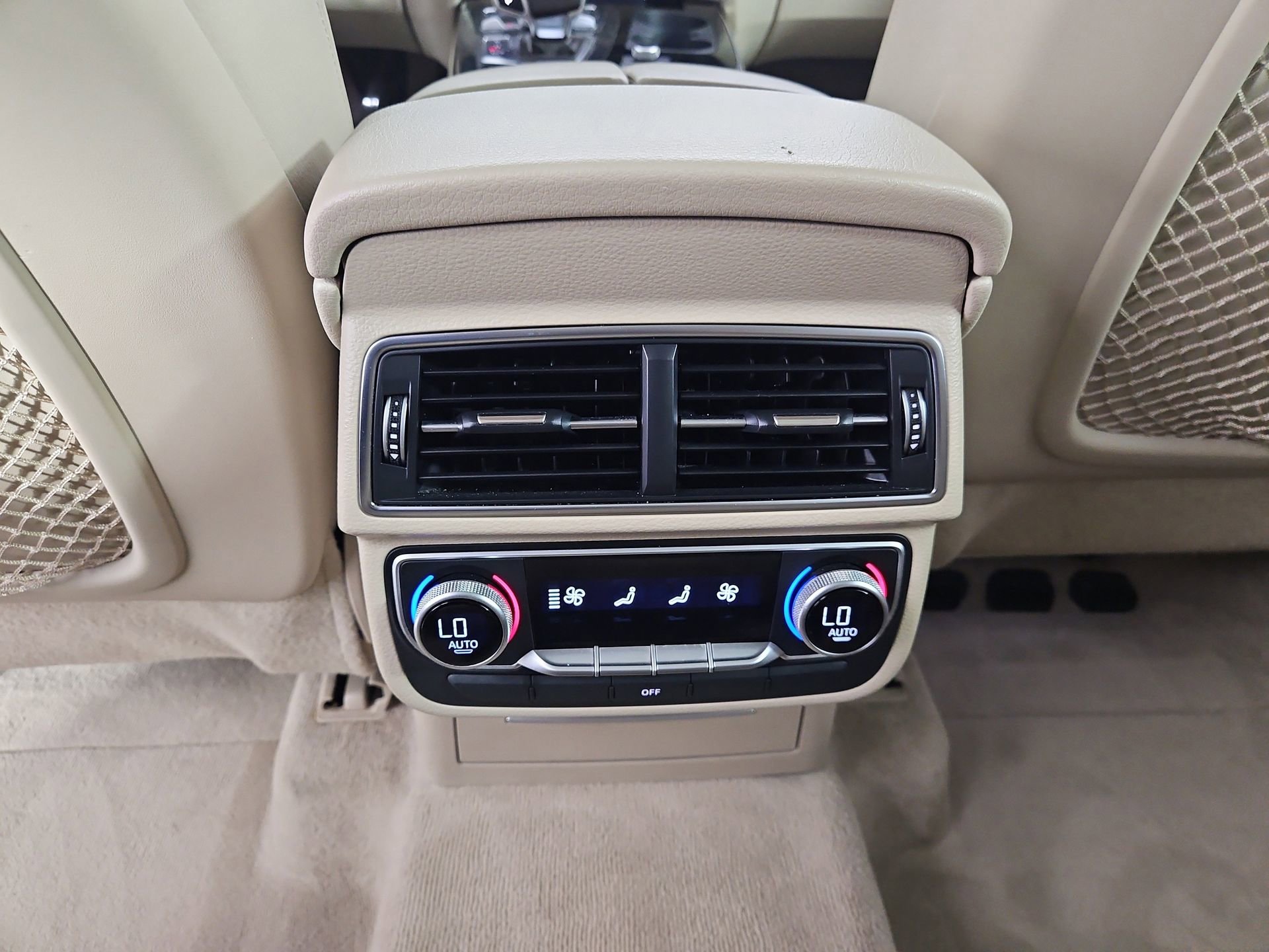 Used 2017 Audi Q7 3.0T Premium Plus w/ Premium Plus Package image 44