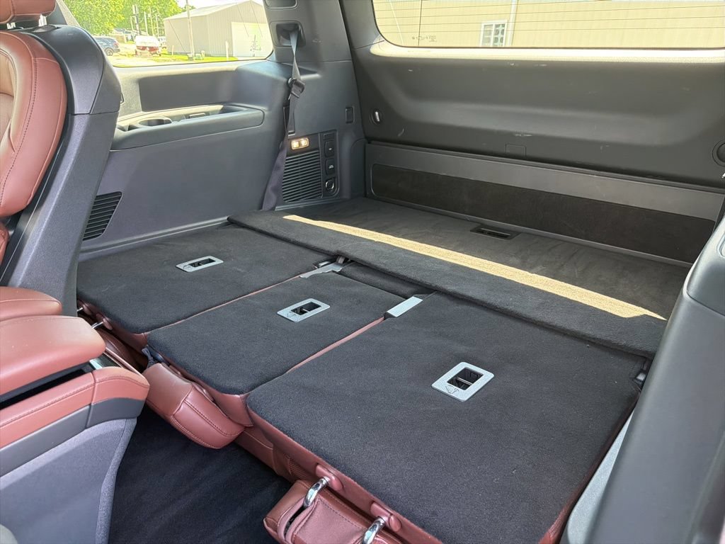 Used 2025 Lincoln Navigator Reserve AWD/4WD image 15