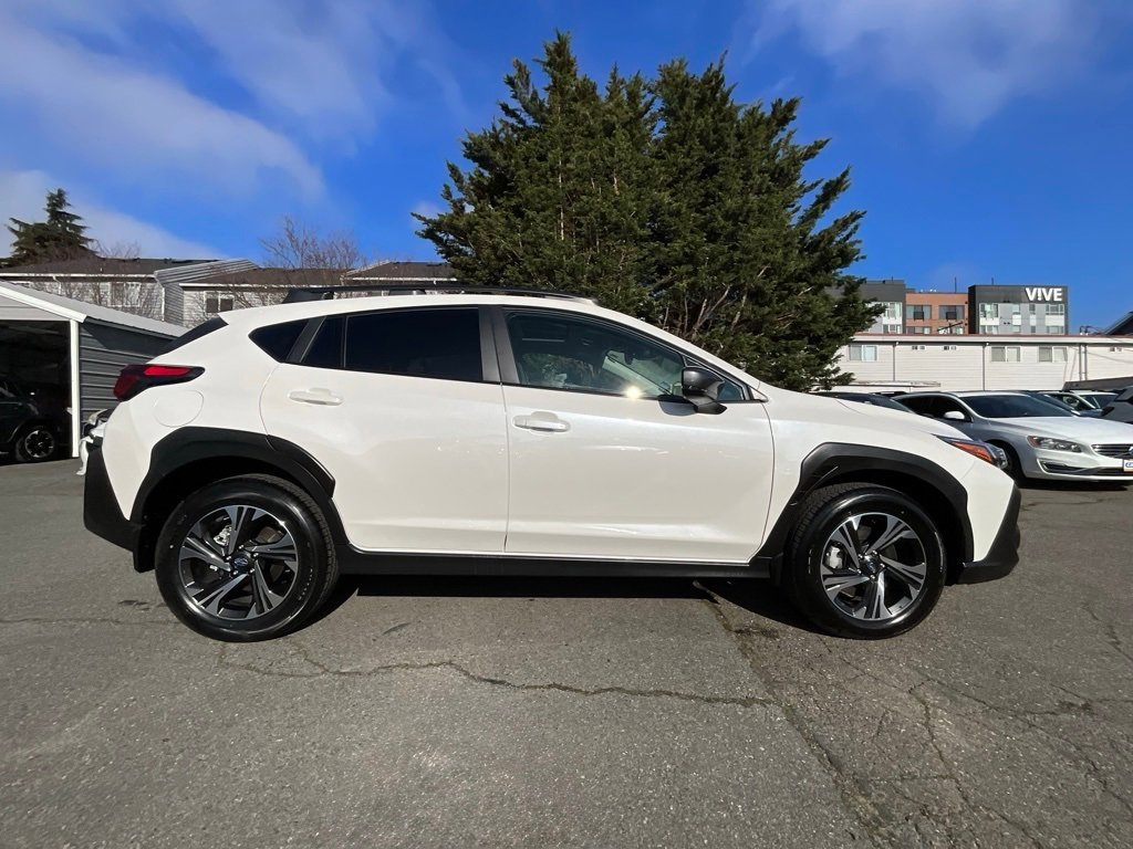 Certified 2025 Subaru Crosstrek 2.0i Premium image 10