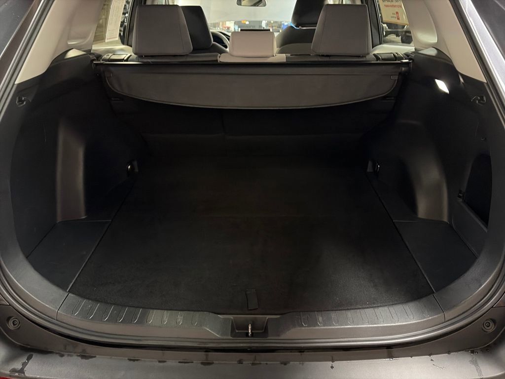 Certified 2025 Toyota RAV4 XLE image 21