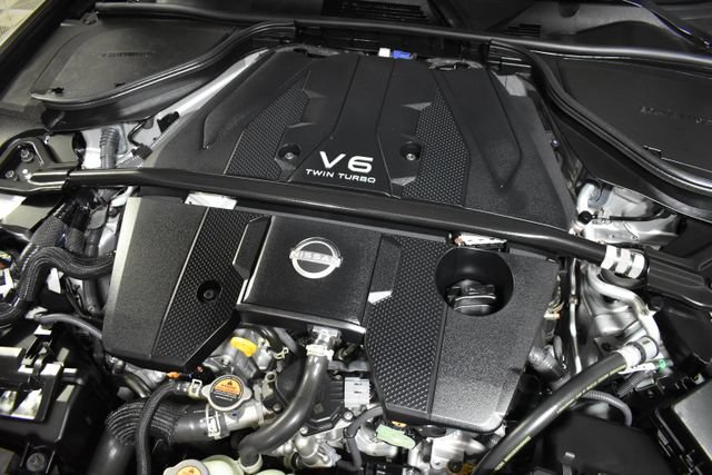 Certified 2024 Nissan Z Performance w/ Floor Mat Package RWD image 38