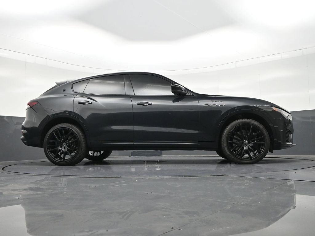 Used 2022 Maserati Levante Modena image 31