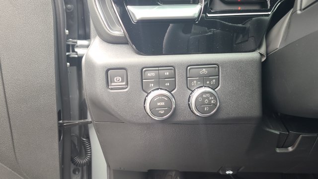 New 2026 GMC Sierra 1500 Elevation w/ X31 Off-Road Package AWD/4WD image 11